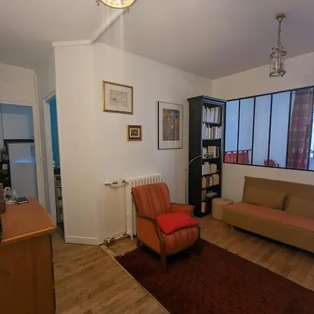 Grand Studio Porte Saint Cloud
